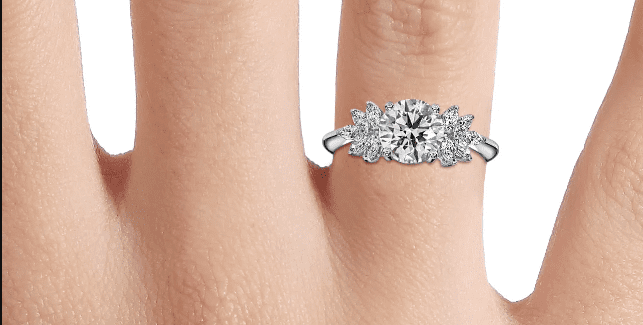 How to Enhance the Appearance of the Platinum Halo Engagement Ring?